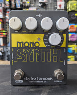 2HD ELECTRO-HARMONIX MONO SYNTH GUITAR PEDAL W/BOX & P.S.