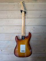 2HD FENDER USA STRATOCASTER SSB 2012 WCASE