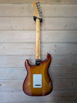 2HD FENDER USA STANDARD STRAT 2012 SSB WCASE