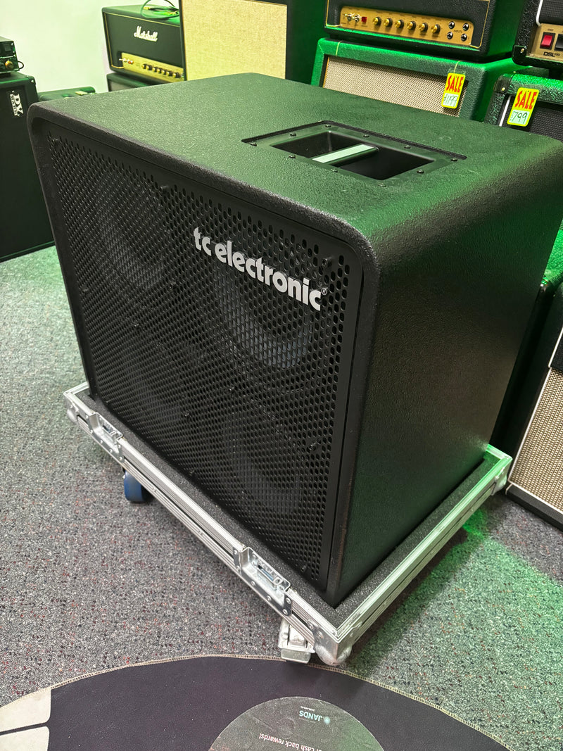 Ex Hire - TC Electronics 410 Cab (Case Not Included +$350)