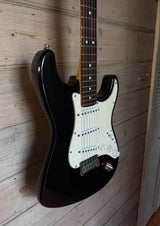 2HD USA 1995 FENDER STRATOCASTER STANDARD ELECTRIC BLACK W/CASE