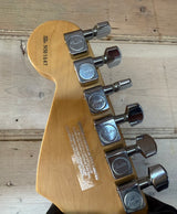 2HD USA 1995 FENDER STRATOCASTER STANDARD ELECTRIC BLACK W/CASE