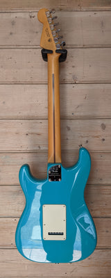 2HD FENDER AMERICAN PROFESSIONAL II STRATOCASTER MN MIAMI BLUE