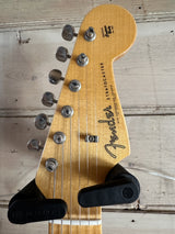 Custom Shop 2019 Vintage Custom 62 Strat in Lake Placid Blue